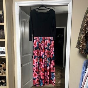 Black & Pink Floral Maxi Dress with Scoop Neck